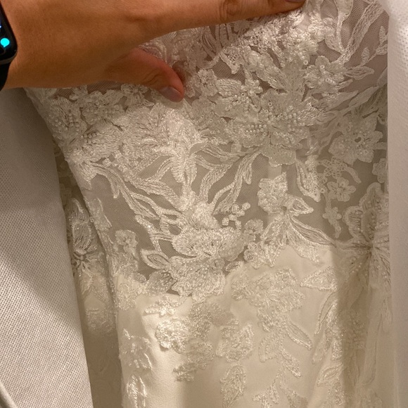 Essence of Australia ivory wedding gown (FINAL PRICE✨) - Picture 9 of 14